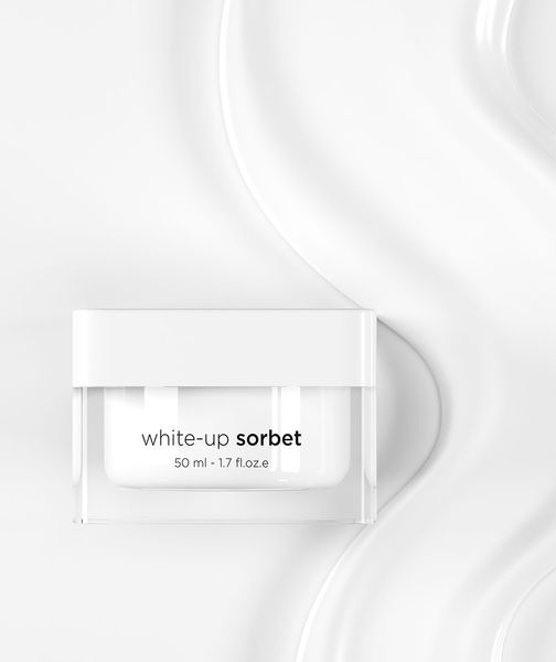 Осветляющий, обновляющий и увлажняющий крем с тонущей текстурой White - Up Sorbet 7121 фото